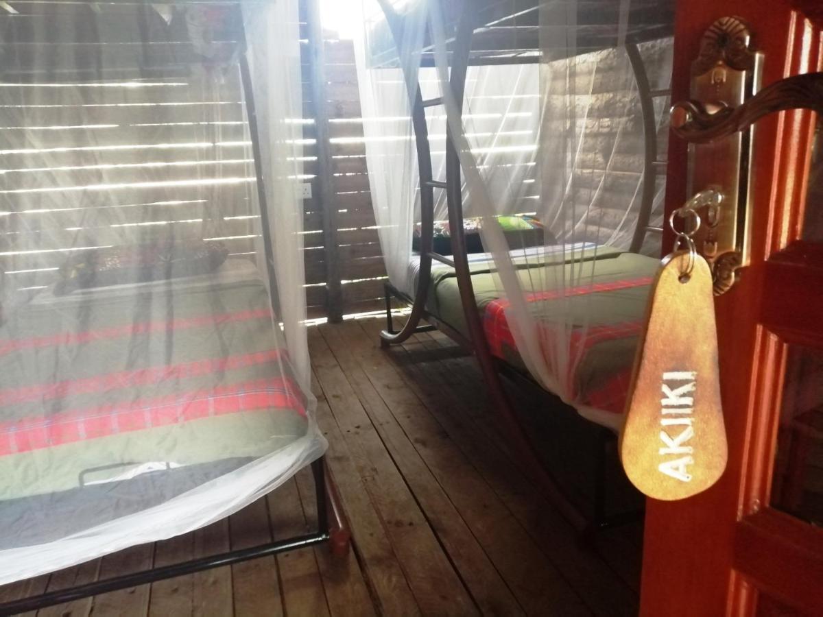 Masindi Murchison Backpackers מראה חיצוני תמונה