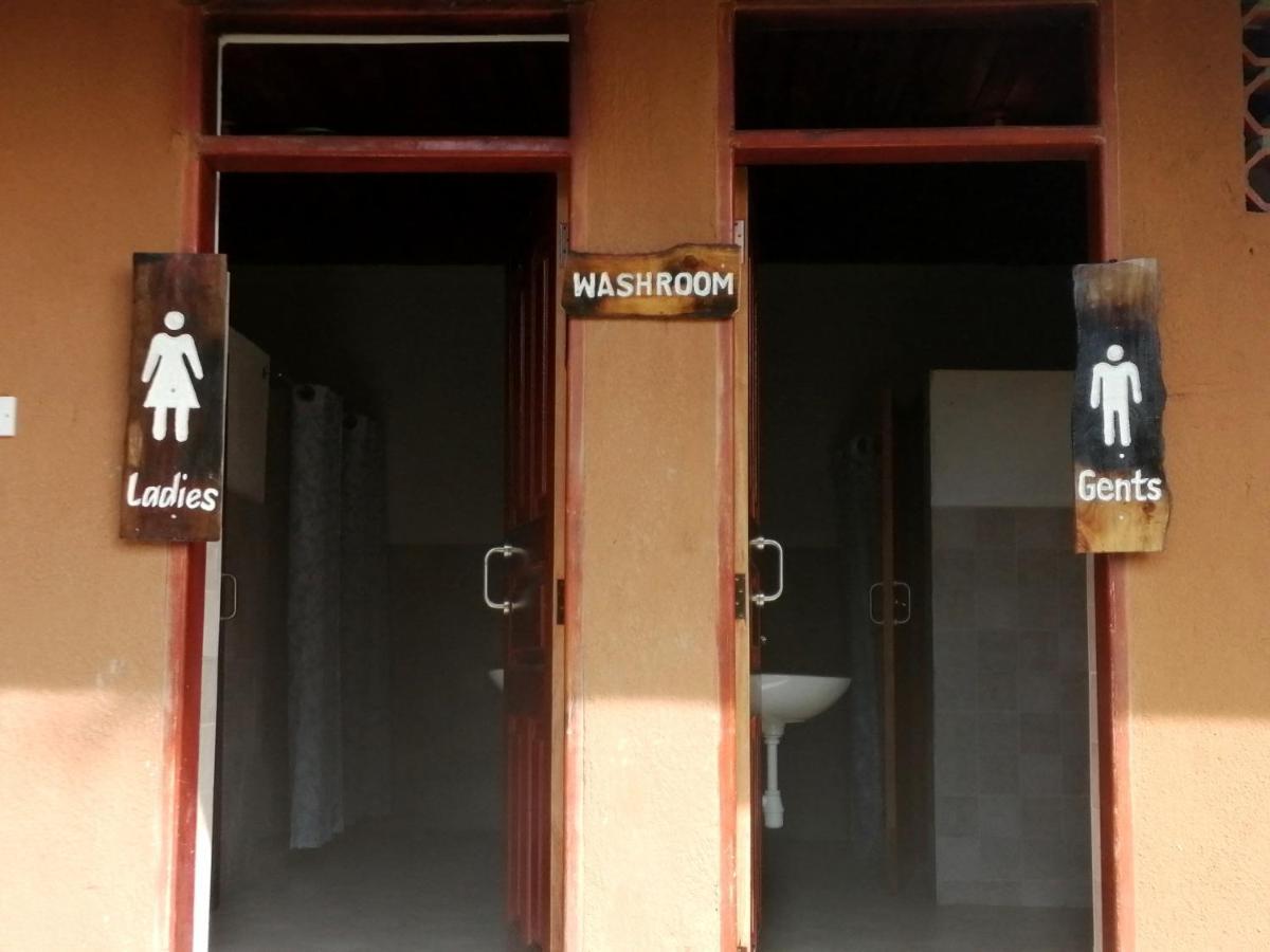 Masindi Murchison Backpackers מראה חיצוני תמונה